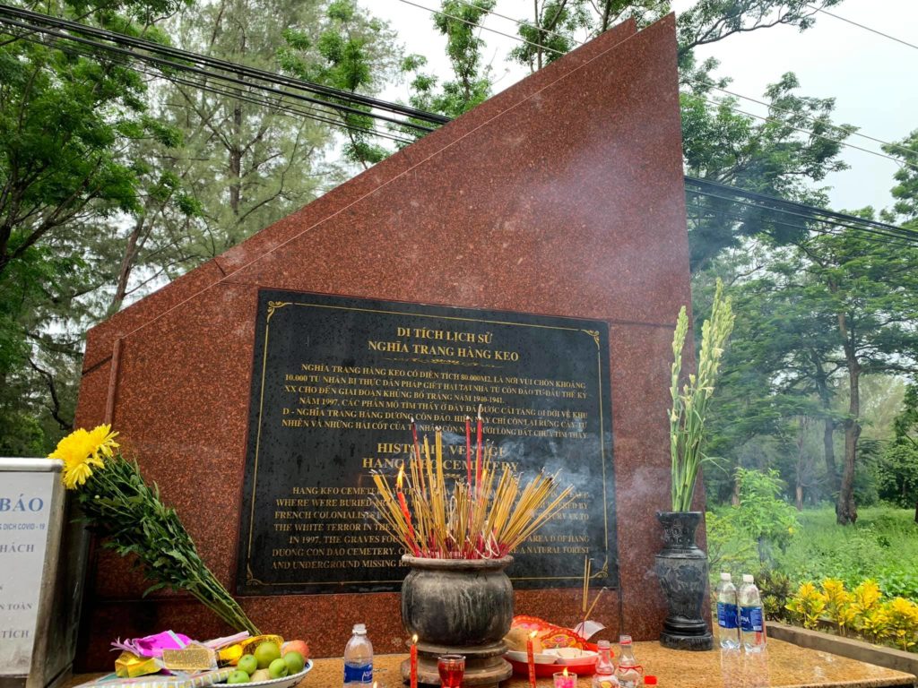 Visiting Hang Keo Cemetery in Con Dao: A Tribute to the Heroes